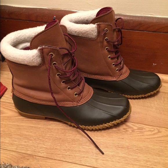 tommy winter boots